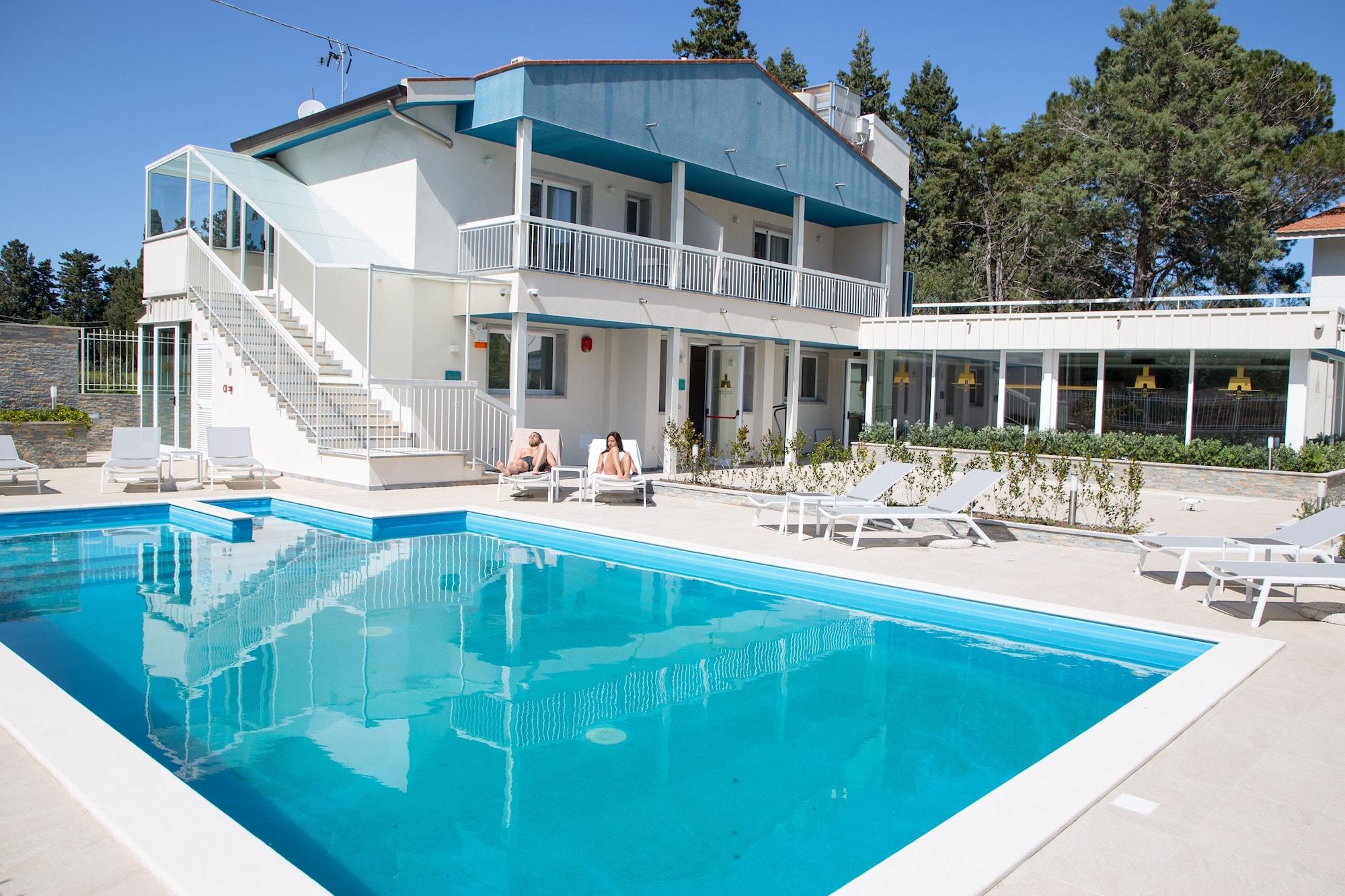 Principe Alogna Hotel & Spa Altavilla Milicia Eksteriør billede